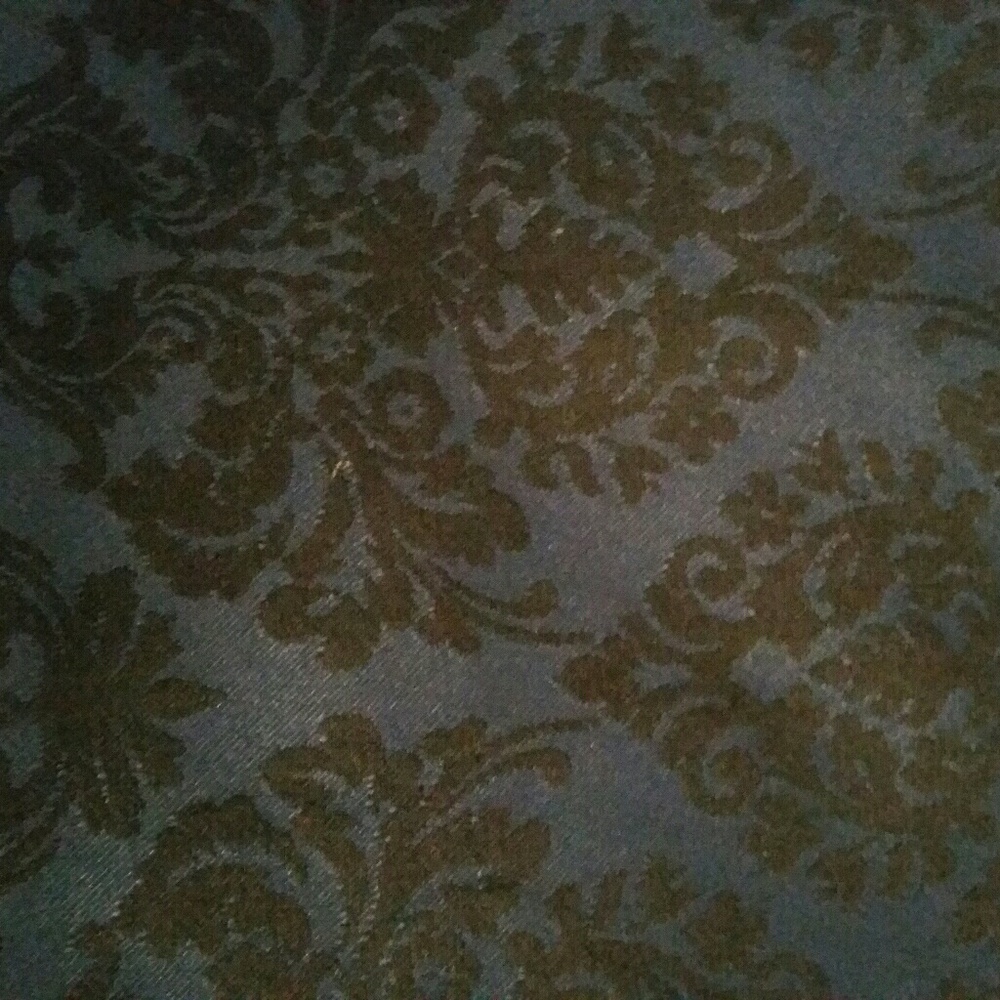 Old Navy Pixie Pants - image 5